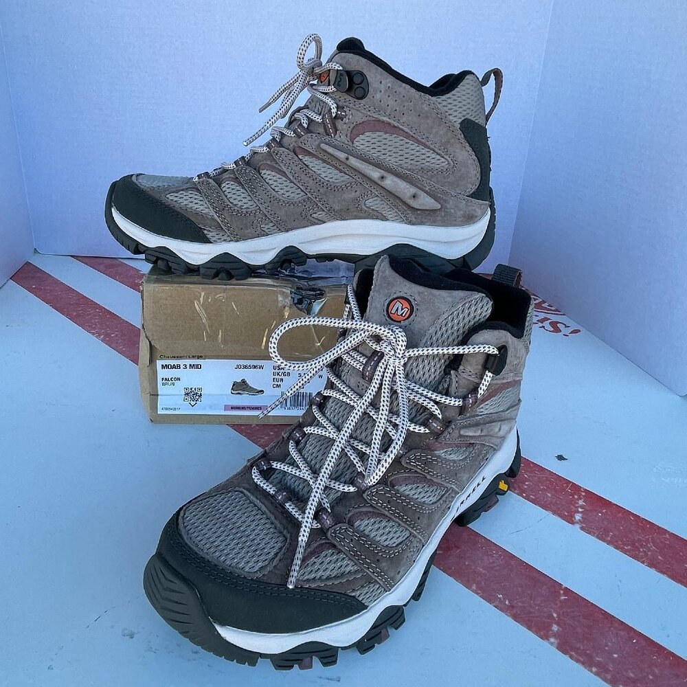 NWT Women's Size 8W Merrell Moab 3 Mid Waterproof Hiking Boots (In Box)
